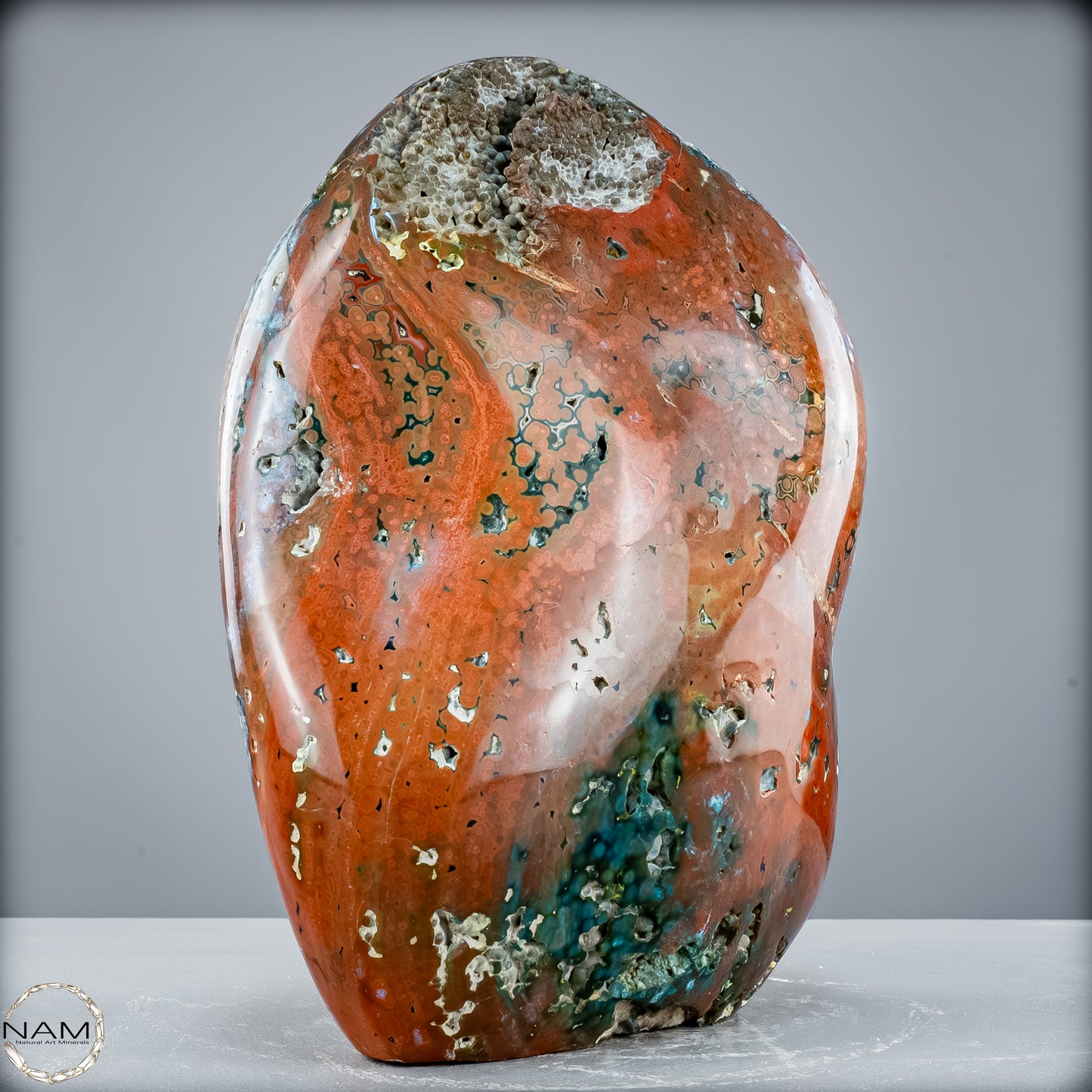 Natürliche Jaspis Kristall-Freiform - 12365,21g