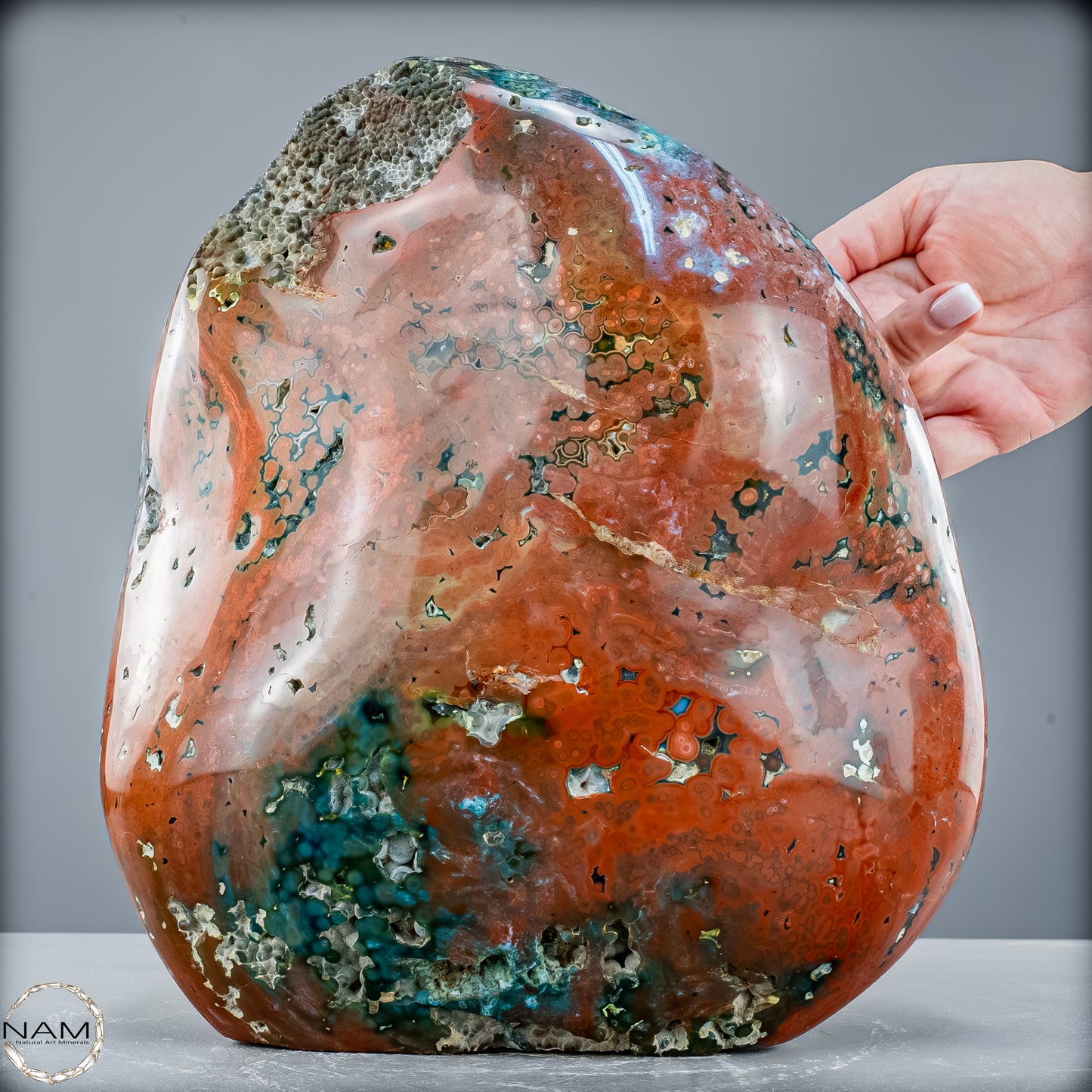 Natürliche Jaspis Kristall-Freiform - 12365,21g