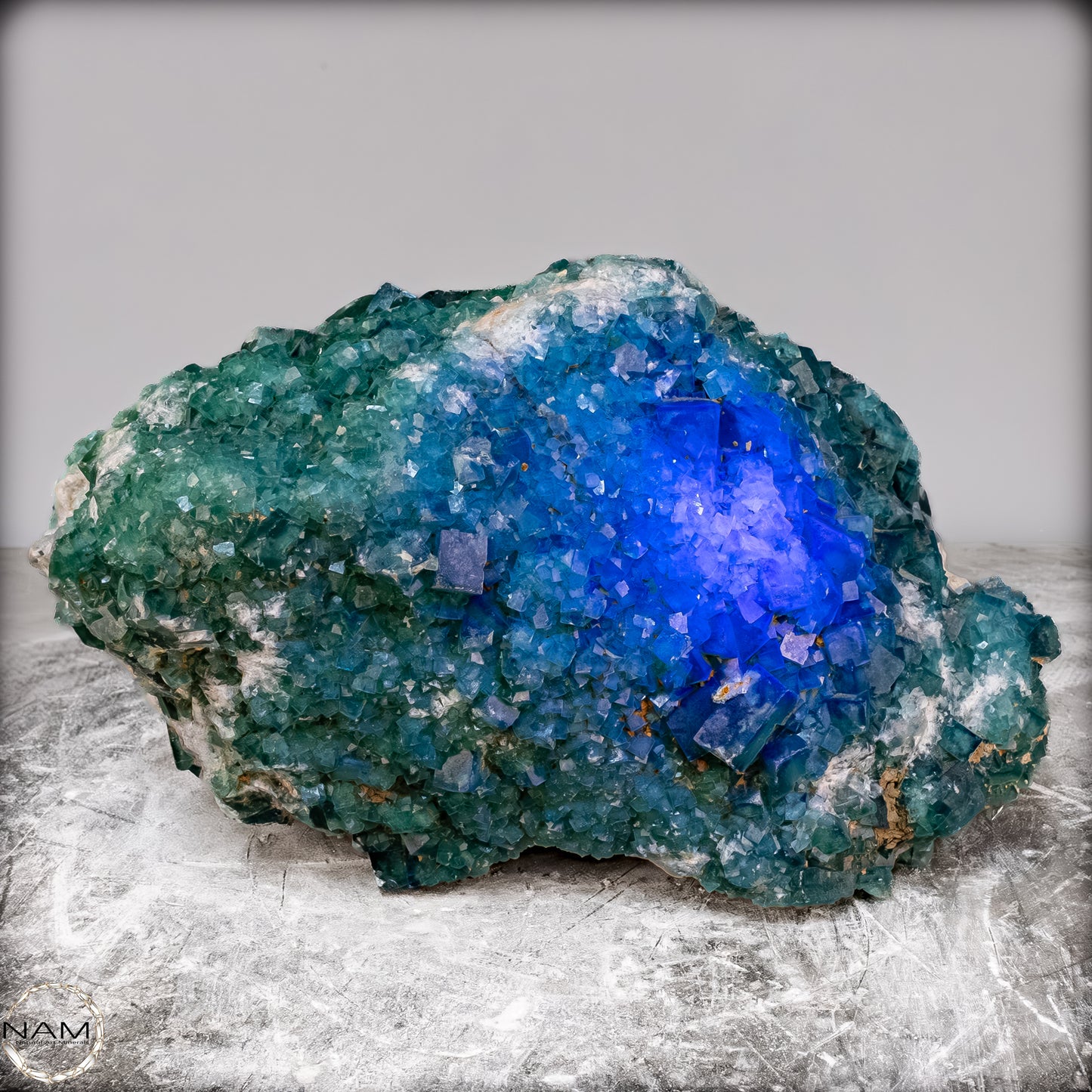 Natürliche Grüner Fluorit Kristalle auf Matrix -10644,55g