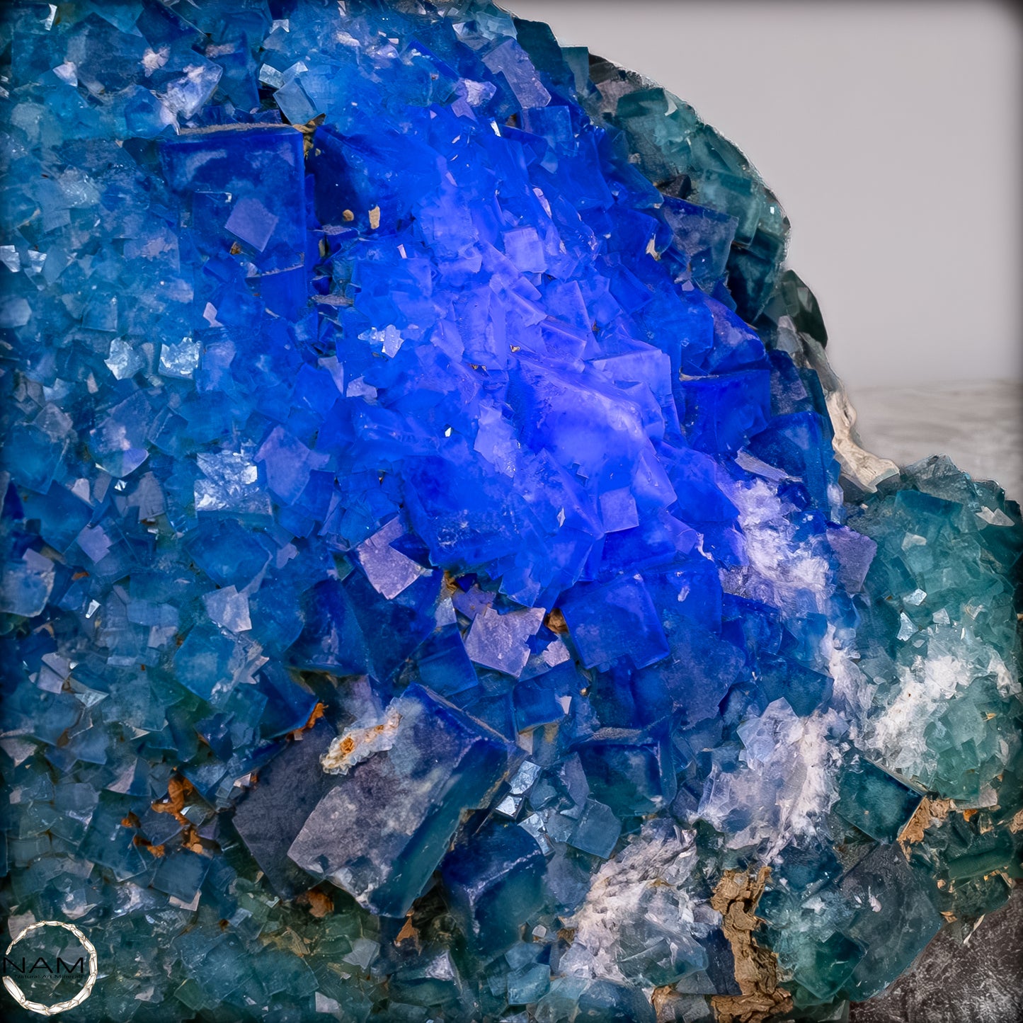 Natürliche Grüner Fluorit Kristalle auf Matrix -10644,55g