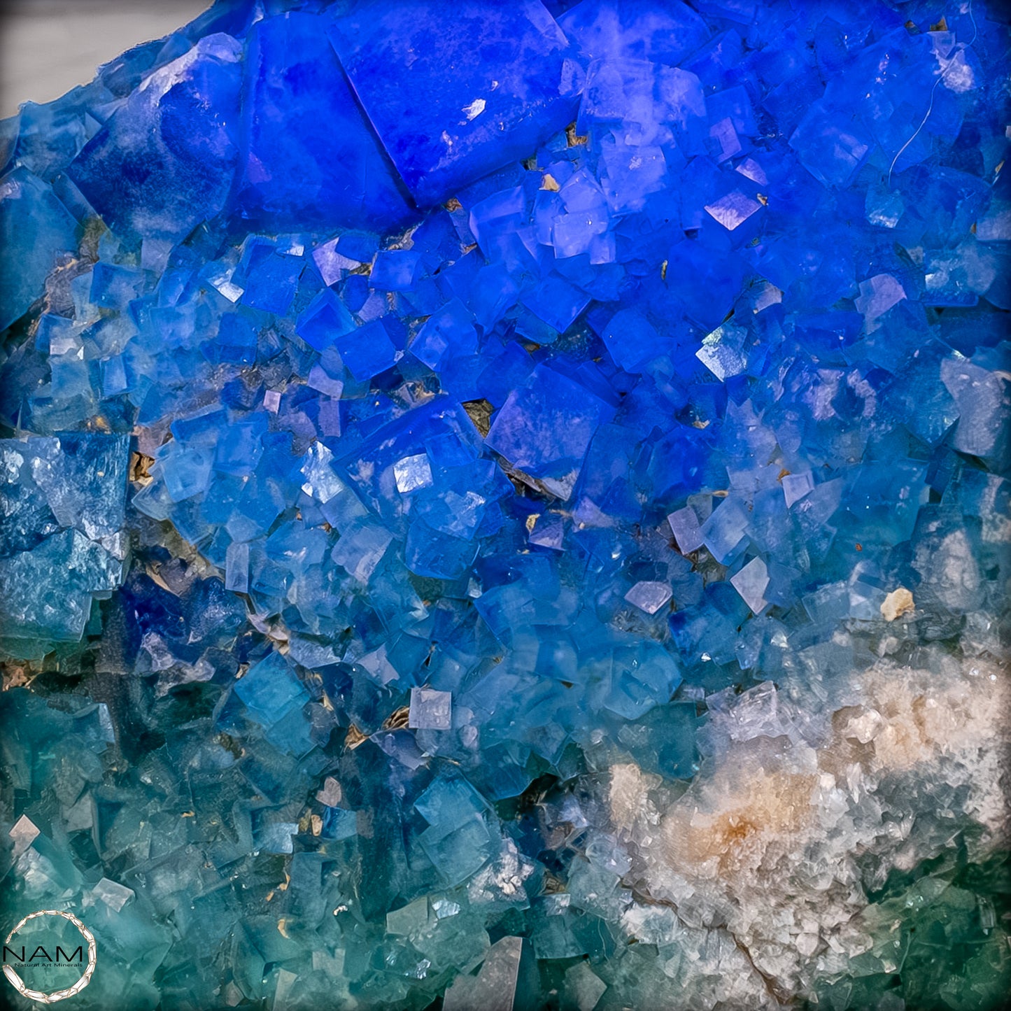 Natürliche Grüner Fluorit Kristalle auf Matrix -10644,55g