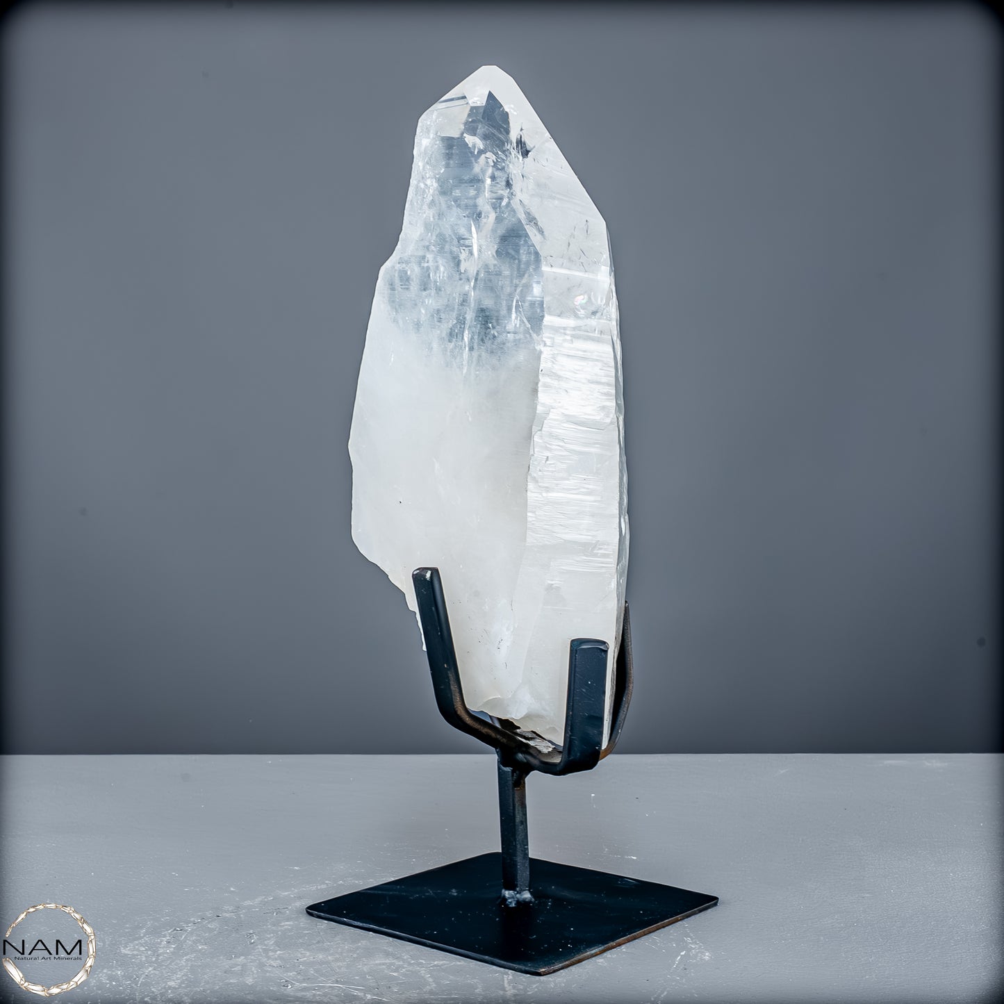 Natürlicher Lumerische Quartz Kristall Phantom auf Ständer - 2785,44 g