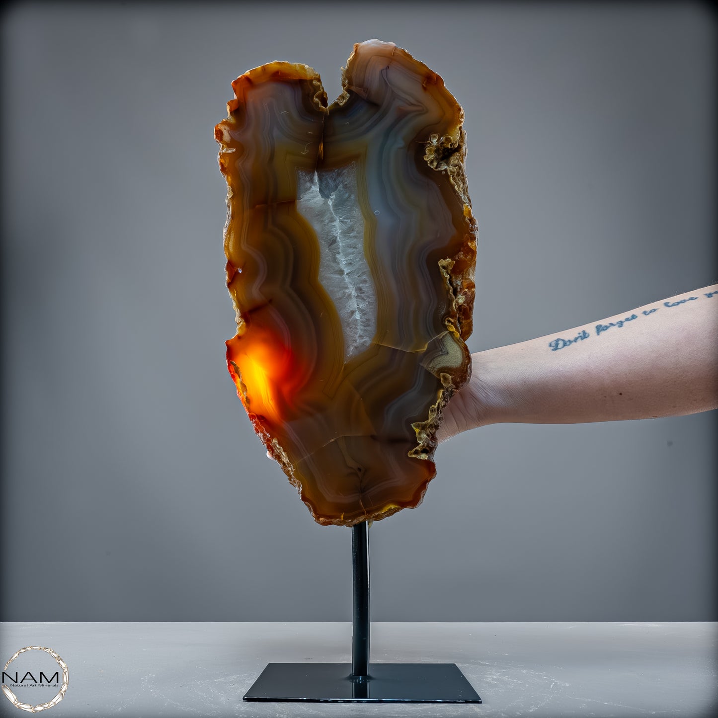 Achat Scheibe  – Natürliches Farbenspiel auf Ständer aus Brasilien - 5926,77 g