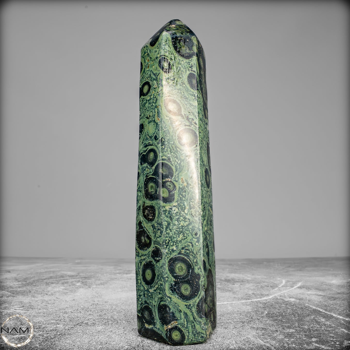 Natürlicher  Kambaba-Jaspis Obelisk - 572,41 g