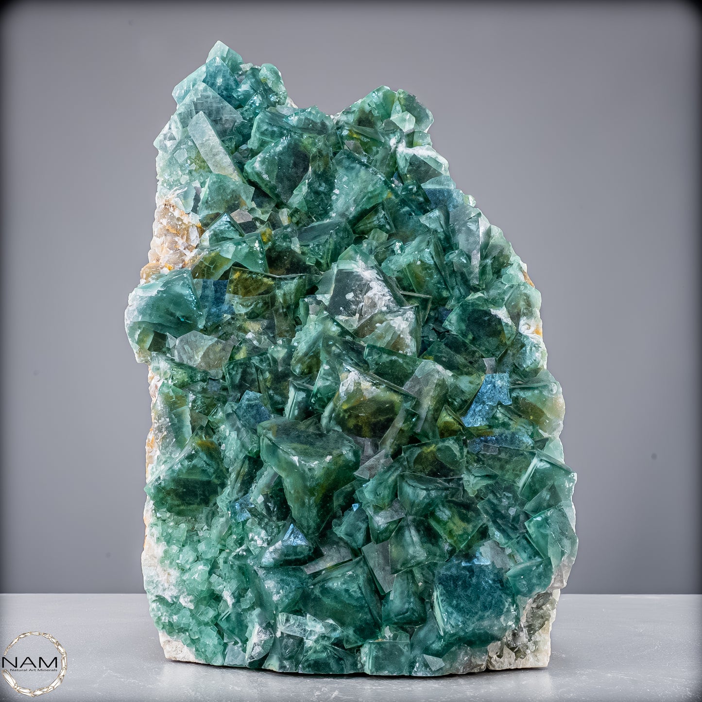 Natürliche Grüner Fluorit Kristalle auf Matrix - 14445,86 g