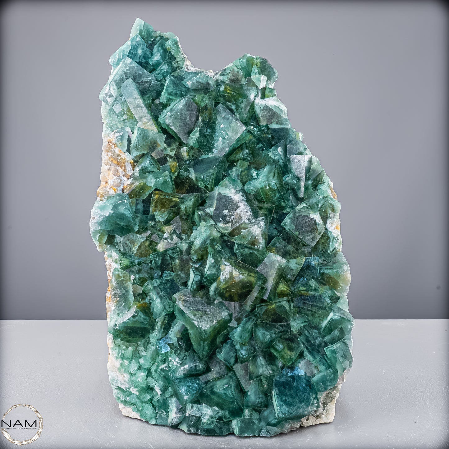 Natürliche Grüner Fluorit Kristalle auf Matrix - 14445,86 g