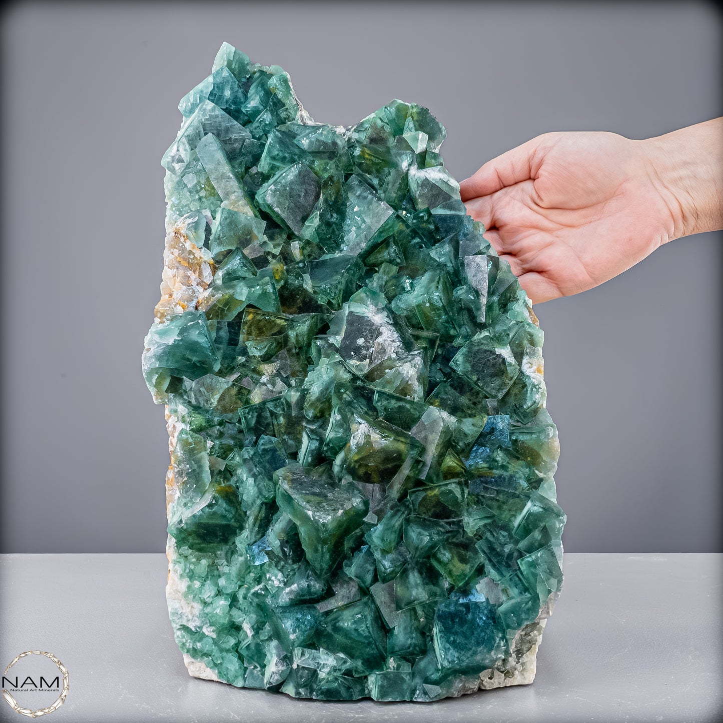 Natürliche Grüner Fluorit Kristalle auf Matrix - 14445,86 g