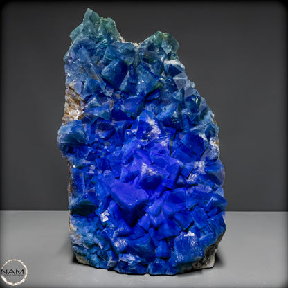 Natürliche Grüner Fluorit Kristalle auf Matrix - 14445,86 g