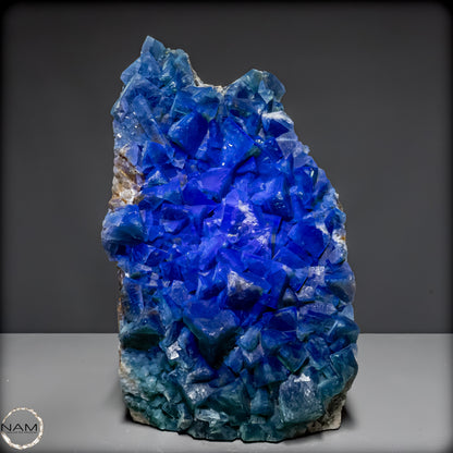 Natürliche Grüner Fluorit Kristalle auf Matrix - 14445,86 g