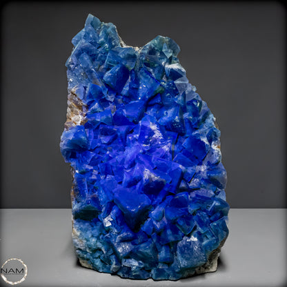 Natürliche Grüner Fluorit Kristalle auf Matrix - 14445,86 g