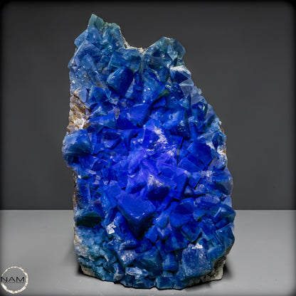 Natürliche Grüner Fluorit Kristalle auf Matrix - 14445,86 g