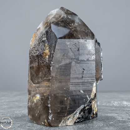 Rauchquarz Spitze – Kraftvolle Erdung in ihrer reinsten Form - 633,82g