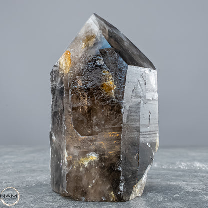 Rauchquarz Spitze – Kraftvolle Erdung in ihrer reinsten Form - 633,82g