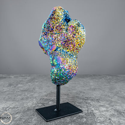 Kristall-Aura-Amethyst auf Ständer – 667,44g