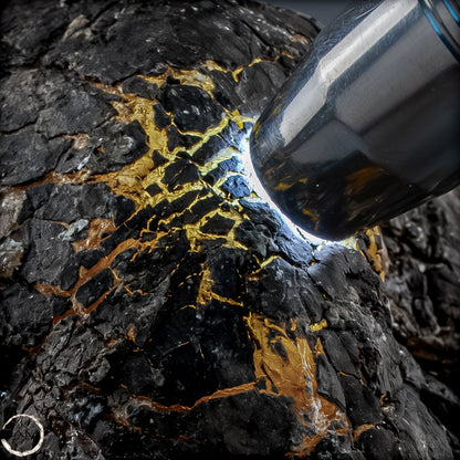 Naturlicher Blau-Roter Bernstein aus Indonesien - 6248,49 g