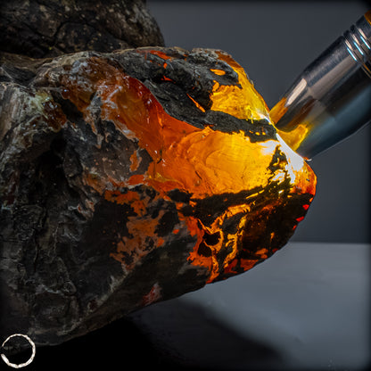 Naturlicher Blau-Roter Bernstein aus Indonesien - 6248,49 g