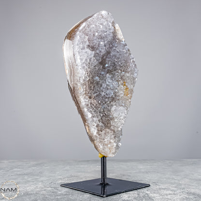 Achat-Druse auf Ständer – Ein Naturjuwel voller Tiefe - 1007,71g