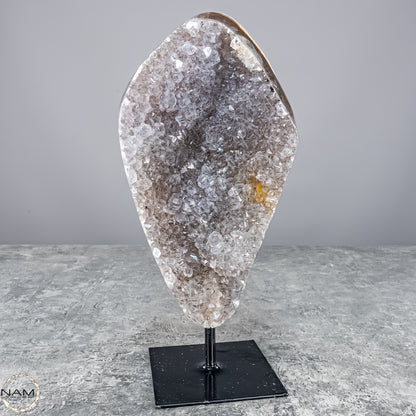 Achat-Druse auf Ständer – Ein Naturjuwel voller Tiefe - 1007,71g