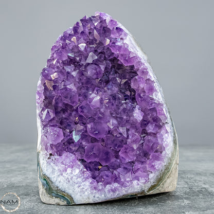 Natürliche Amethyst-Kristall Druse - 758,11g