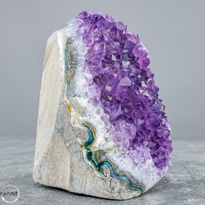 Natürliche Amethyst-Kristall Druse - 758,11g