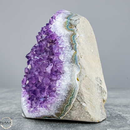 Natürliche Amethyst-Kristall Druse - 758,11g