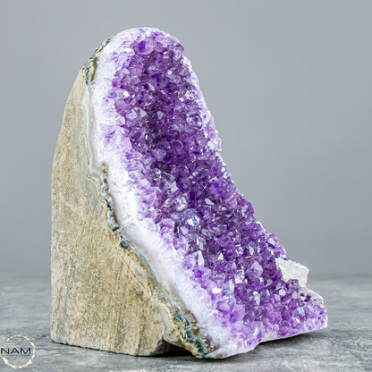 Natürliche Amethyst-Kristall Druse - 689,21g