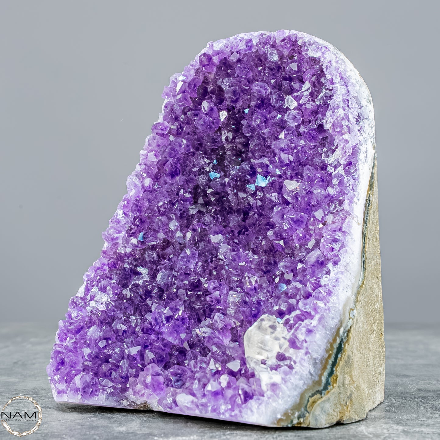 Natürliche Amethyst-Kristall Druse - 689,21g