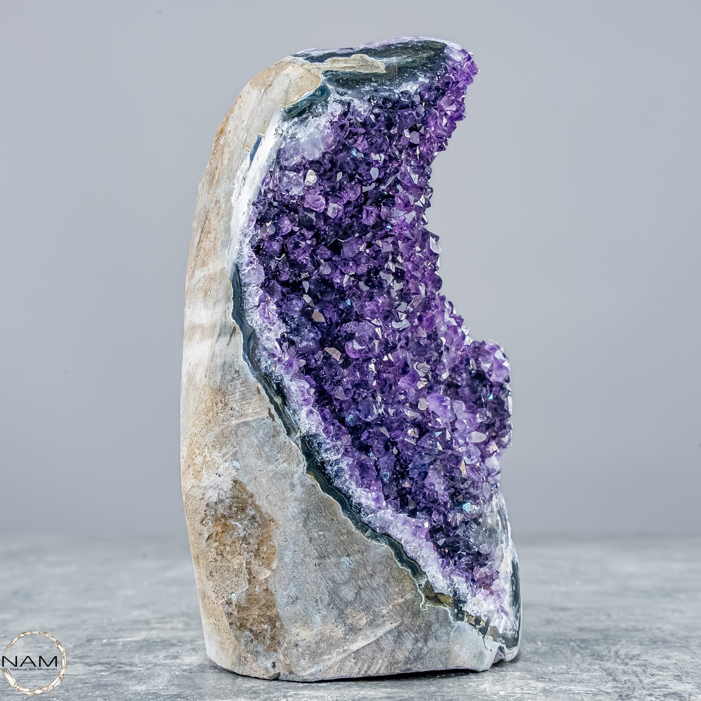 Natürliche Amethyst-Kristall Druse - 531,38g