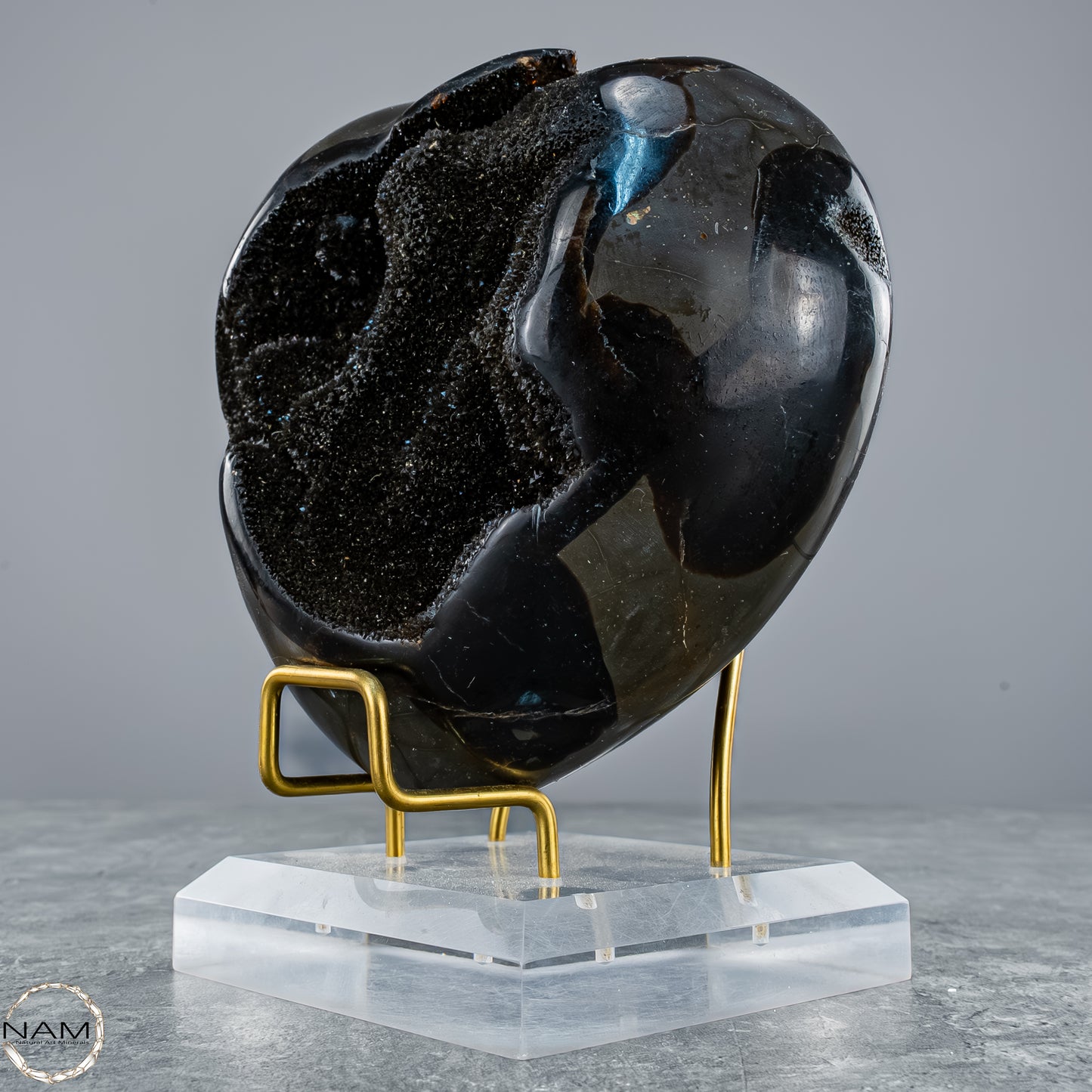 Septarien-Herz – Symbol für Erdverbundenheit und innere Stärke - 1409,38g