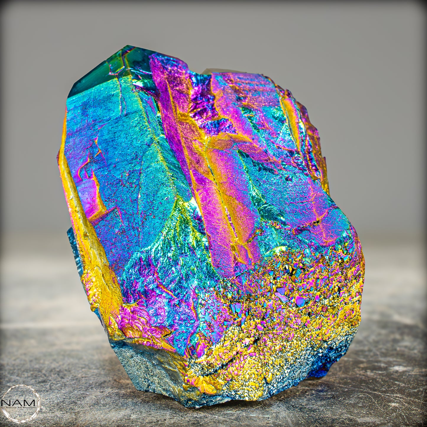 Wunderschöner Aura-Amethyst Kristall – 656,75g