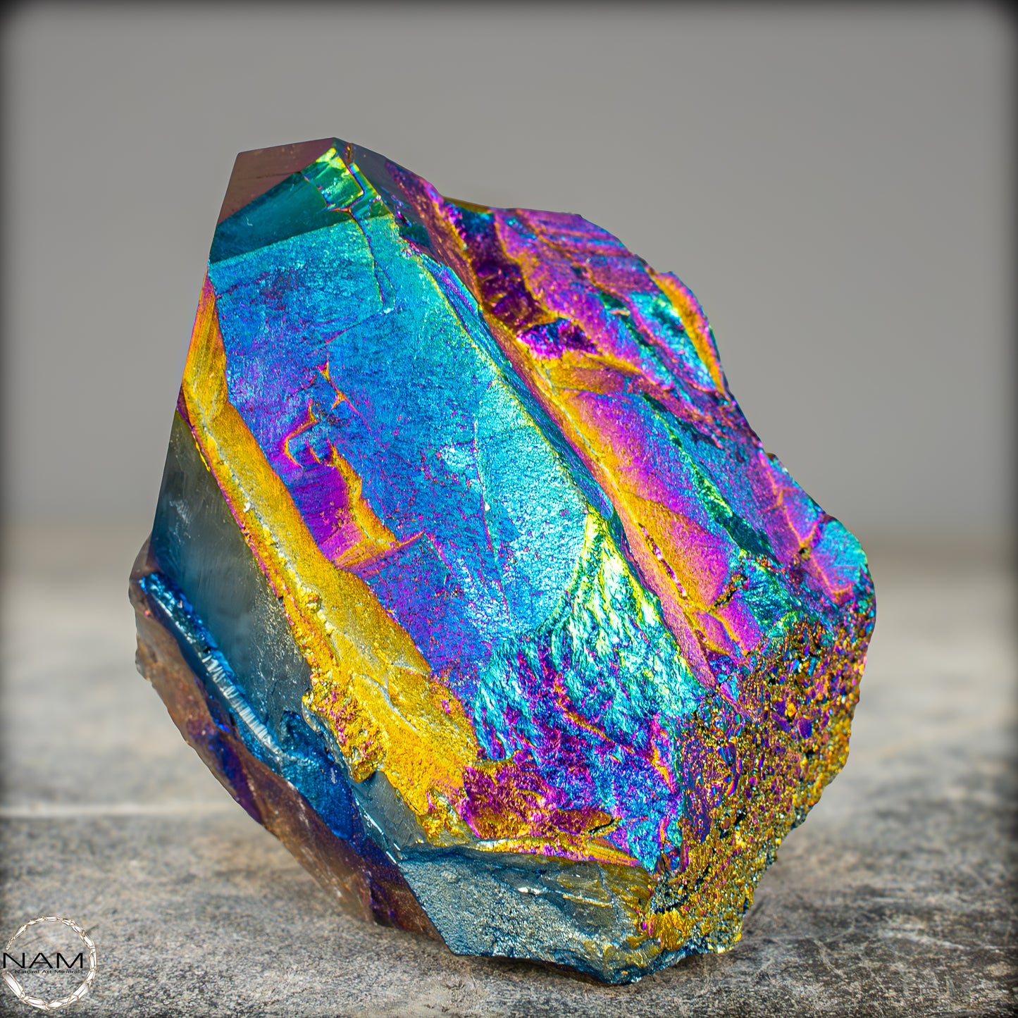 Wunderschöner Aura-Amethyst Kristall – 656,75g