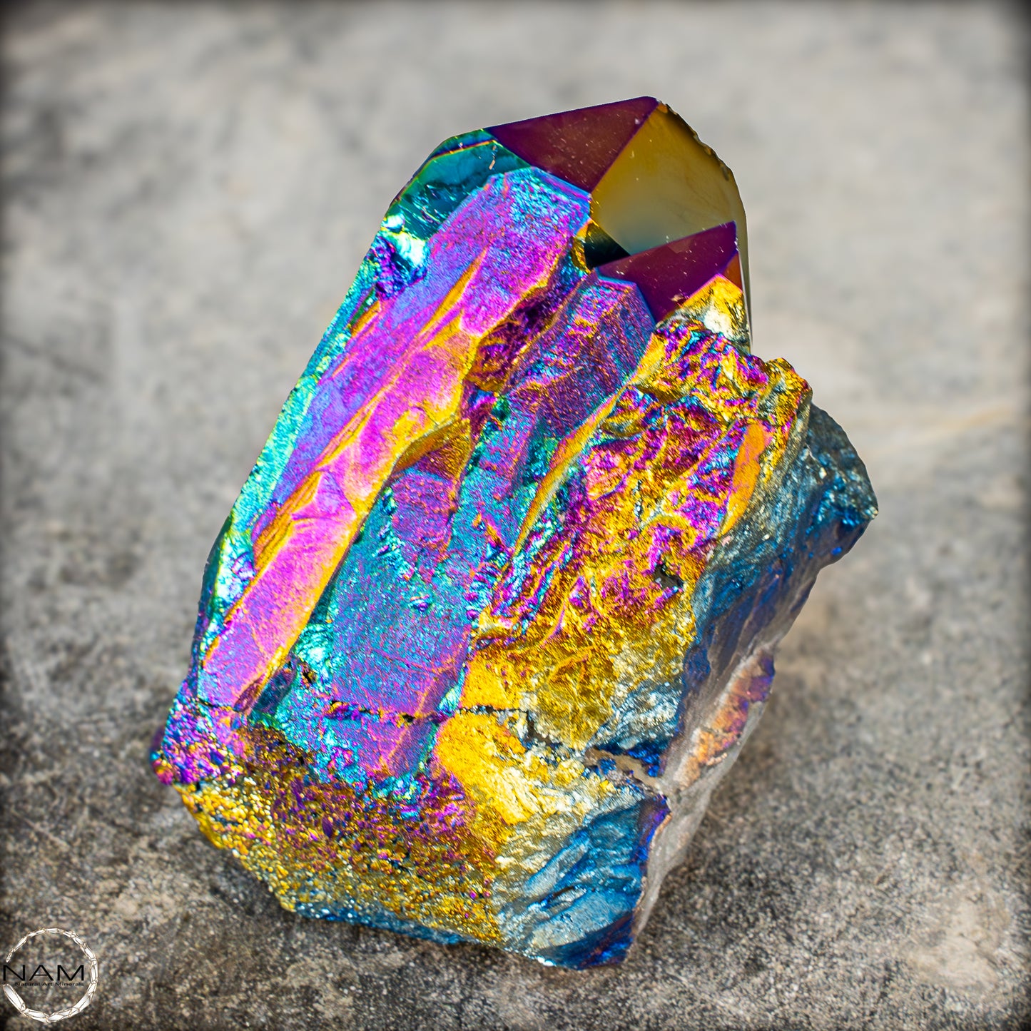 Wunderschöner Aura-Amethyst Kristall – 656,75g