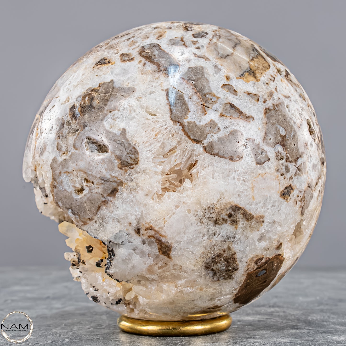 Nadelquarz-Kugel aus Indonesien – Kristalline Harmonie aus der Tiefe der Erde 1589,71g