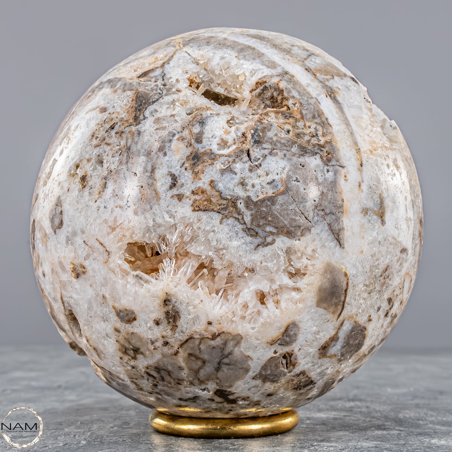 Nadelquarz-Kugel aus Indonesien – Kristalline Harmonie aus der Tiefe der Erde 1589,71g