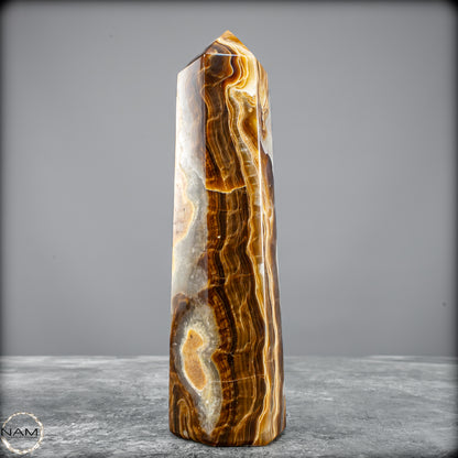 Natürlicher Aragonit Obelisk - 551,83 g