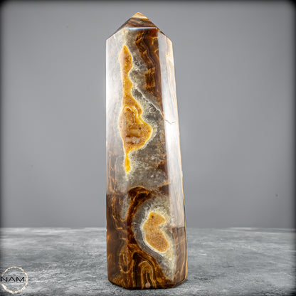 Natürlicher Aragonit Obelisk - 551,83 g