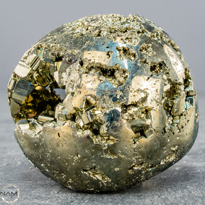 Natürliche Pyrit-Kristall Freiform - 403,17g