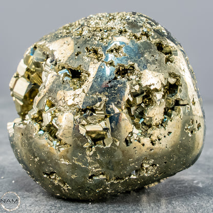 Natürliche Pyrit-Kristall Freiform - 403,17g