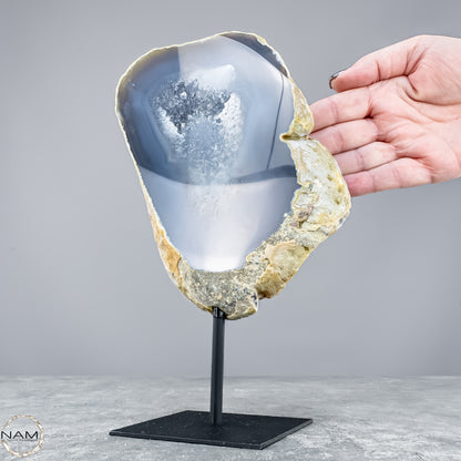 Natürliche Achat Druse auf Ständer, Brasilien - 1632,16g