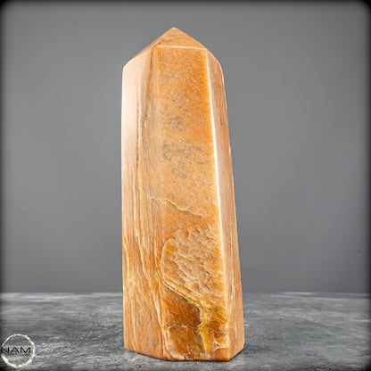 Pfirsich-Mondstein Obelisk - 853,18 g