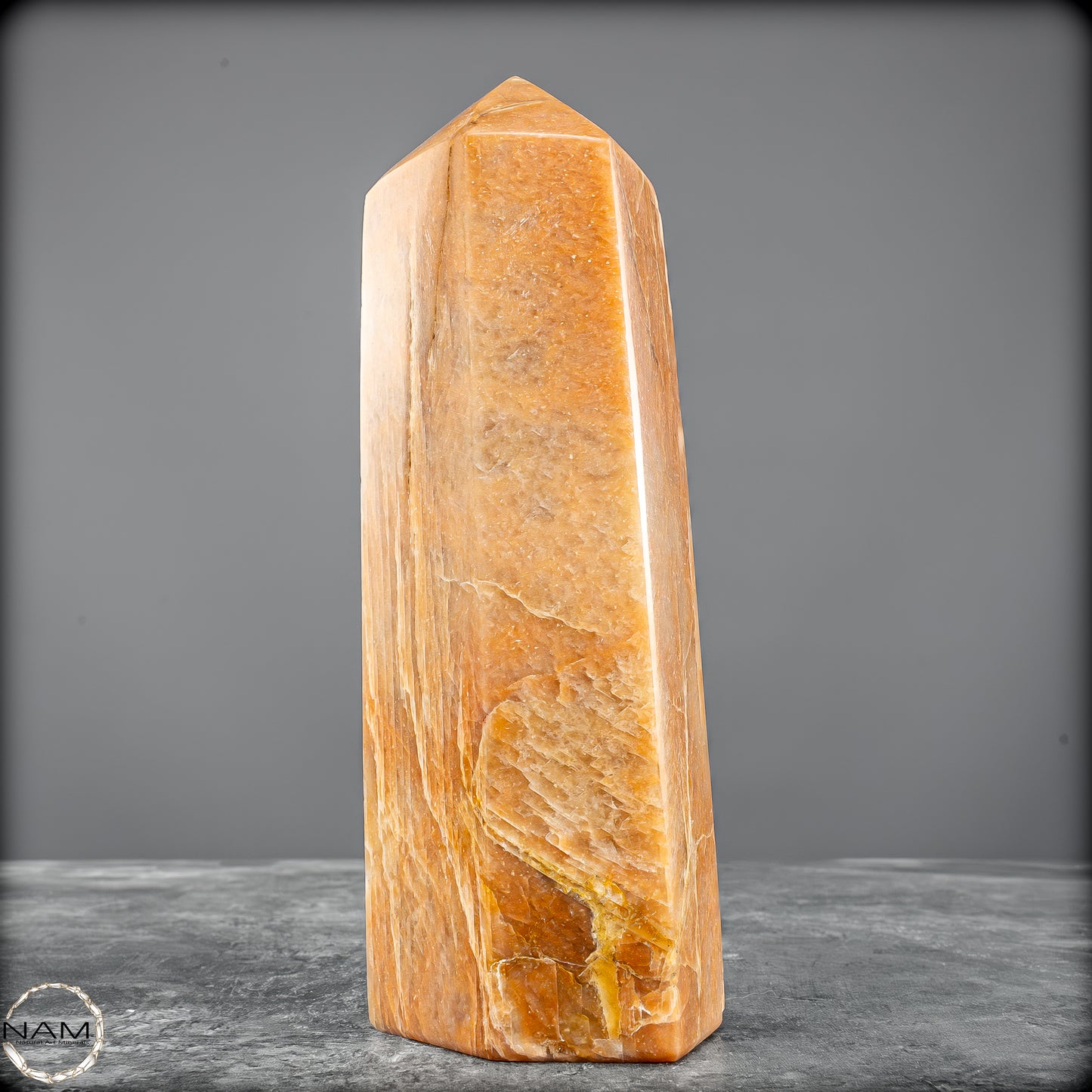 Pfirsich-Mondstein Obelisk - 853,18 g