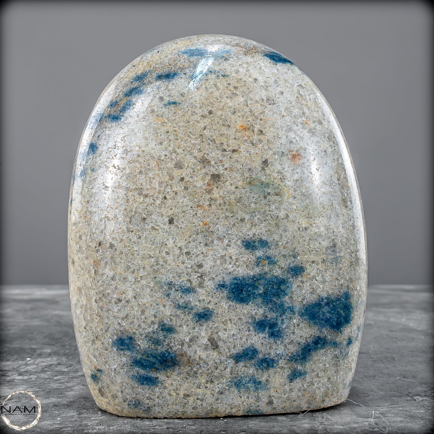 Natürliche K2 Freiform aus Madagaskar - 793,47 g