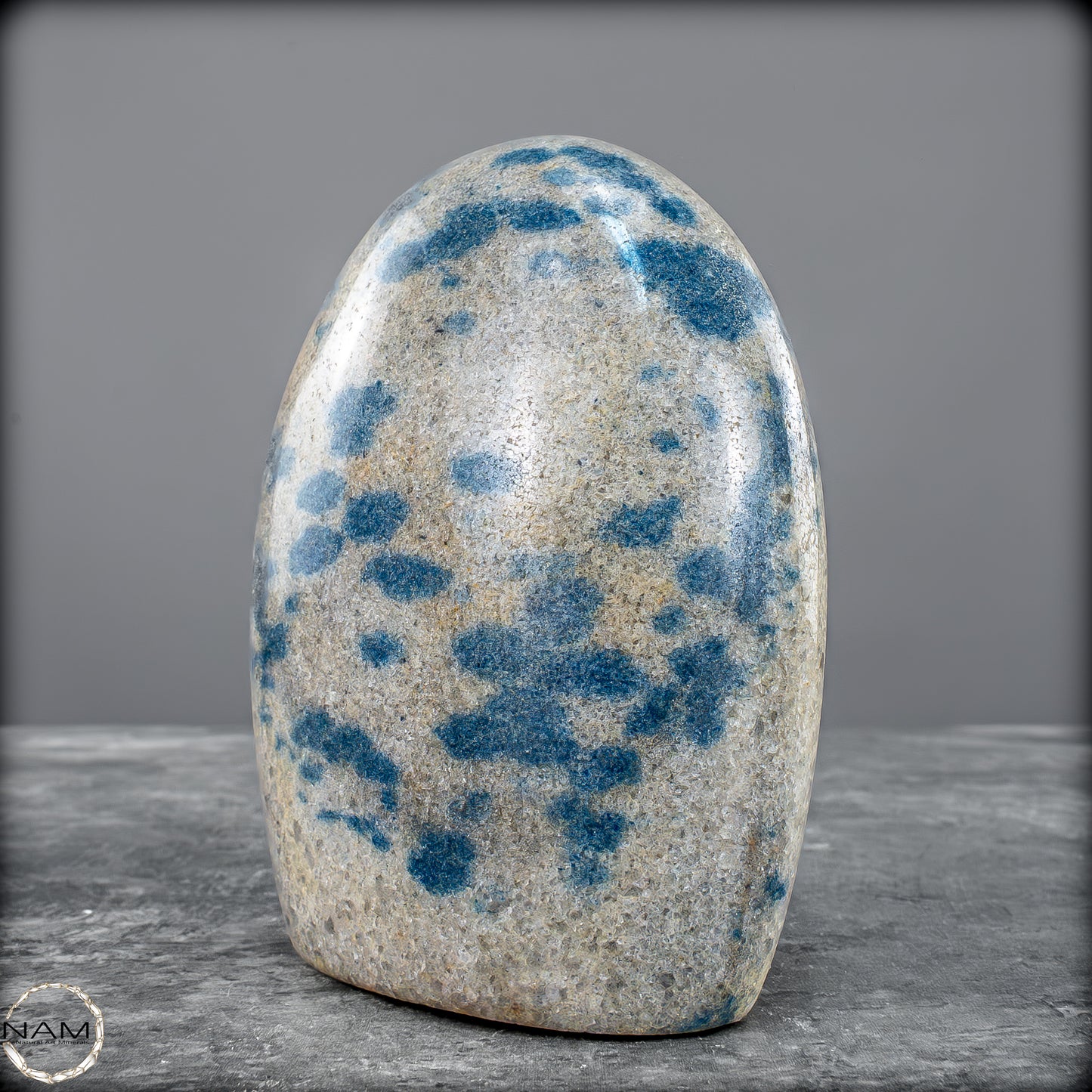 Natürliche K2 Freiform aus Madagaskar - 793,47 g