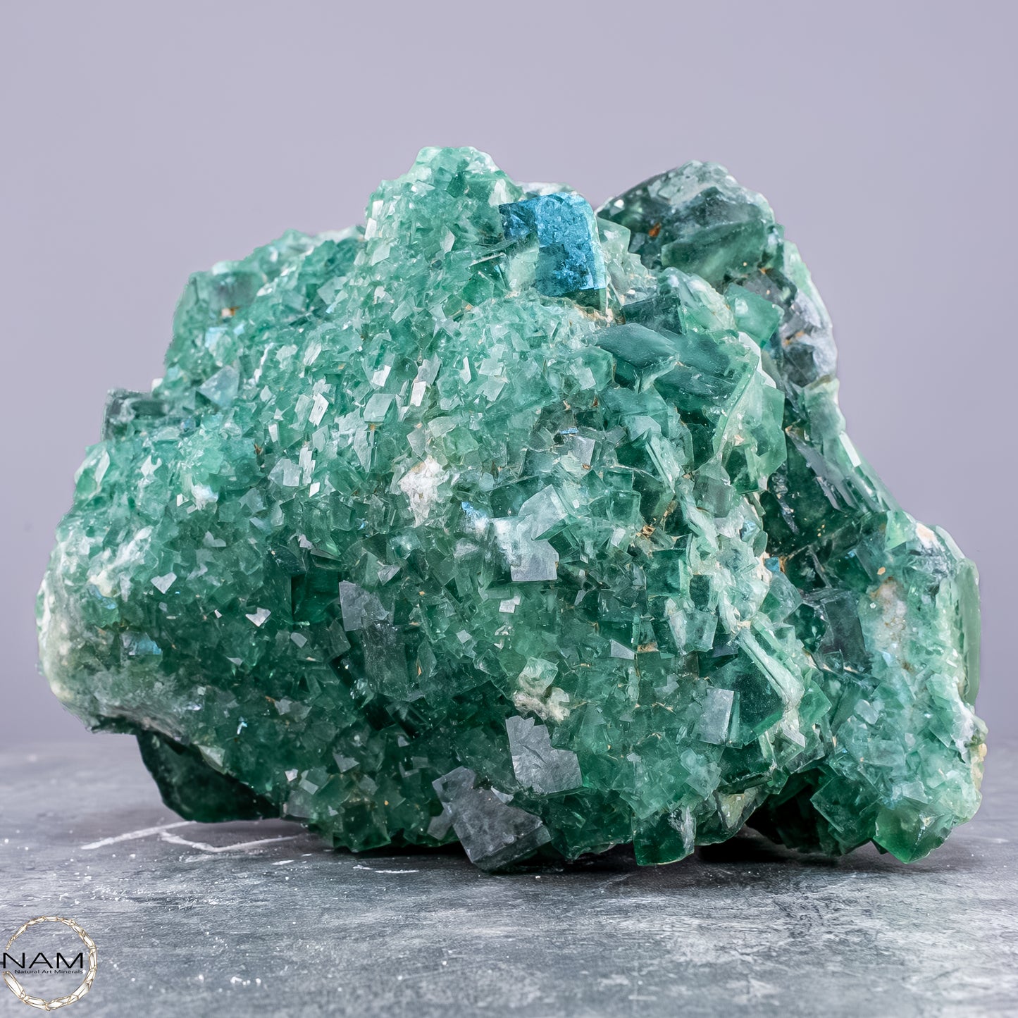 Natürliche Grüner Fluorit Kristalle auf Matrix -  3593,17g