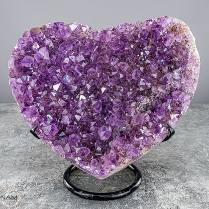 Natürlicher Amethyst-Herz Druse auf Ständer – 2632,34g
