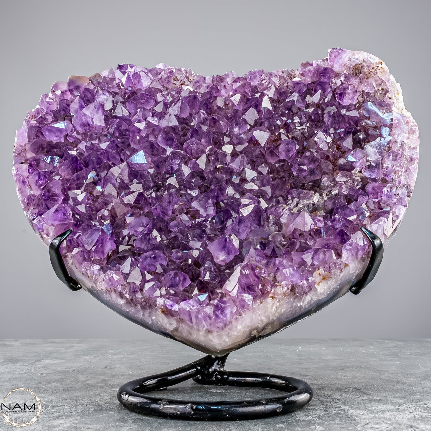 Natürlicher Amethyst-Herz Druse auf Ständer – 2632,34g
