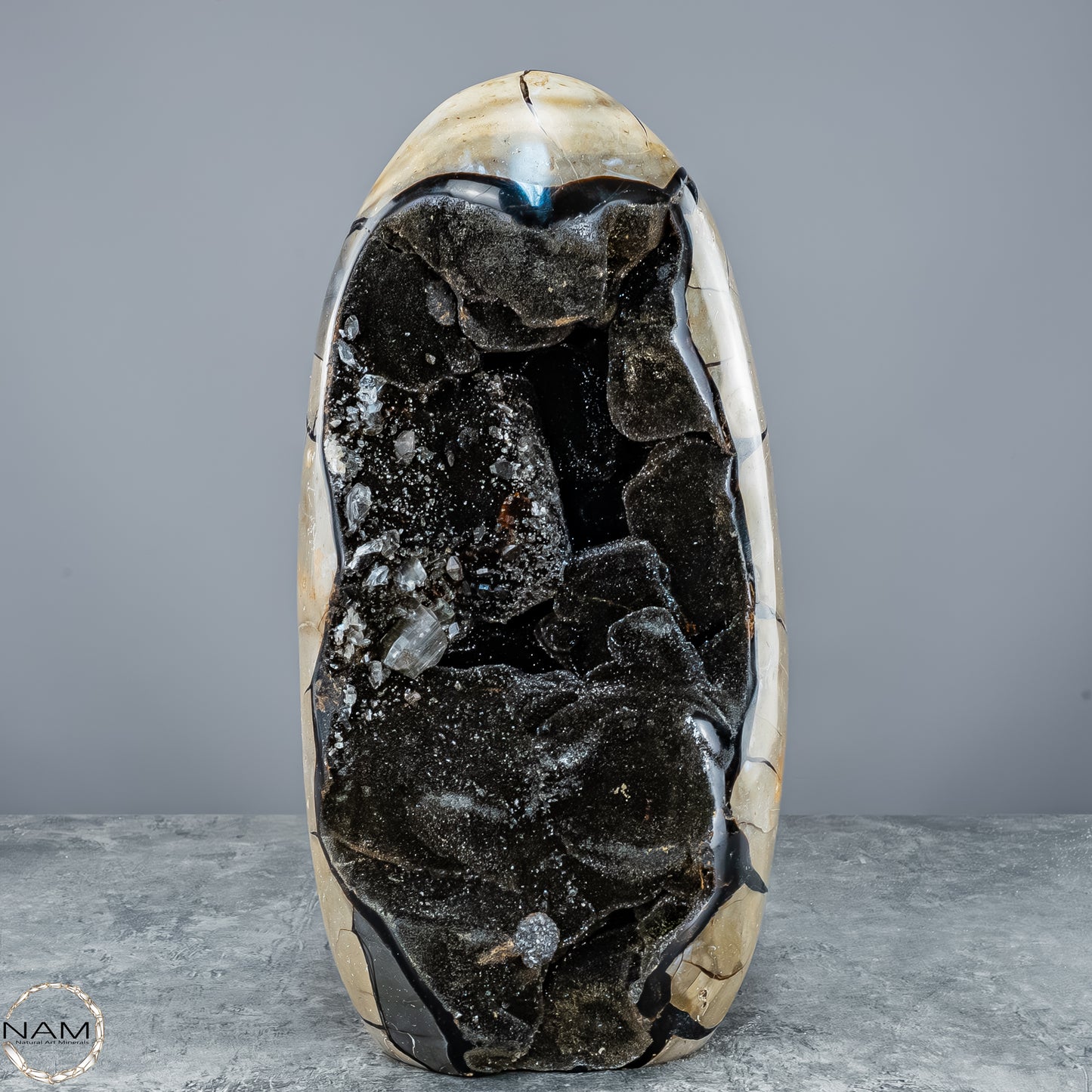 Natürliche Septarien Druse mit Calzit Kristallen, Spitzenqualität - 8678,23g