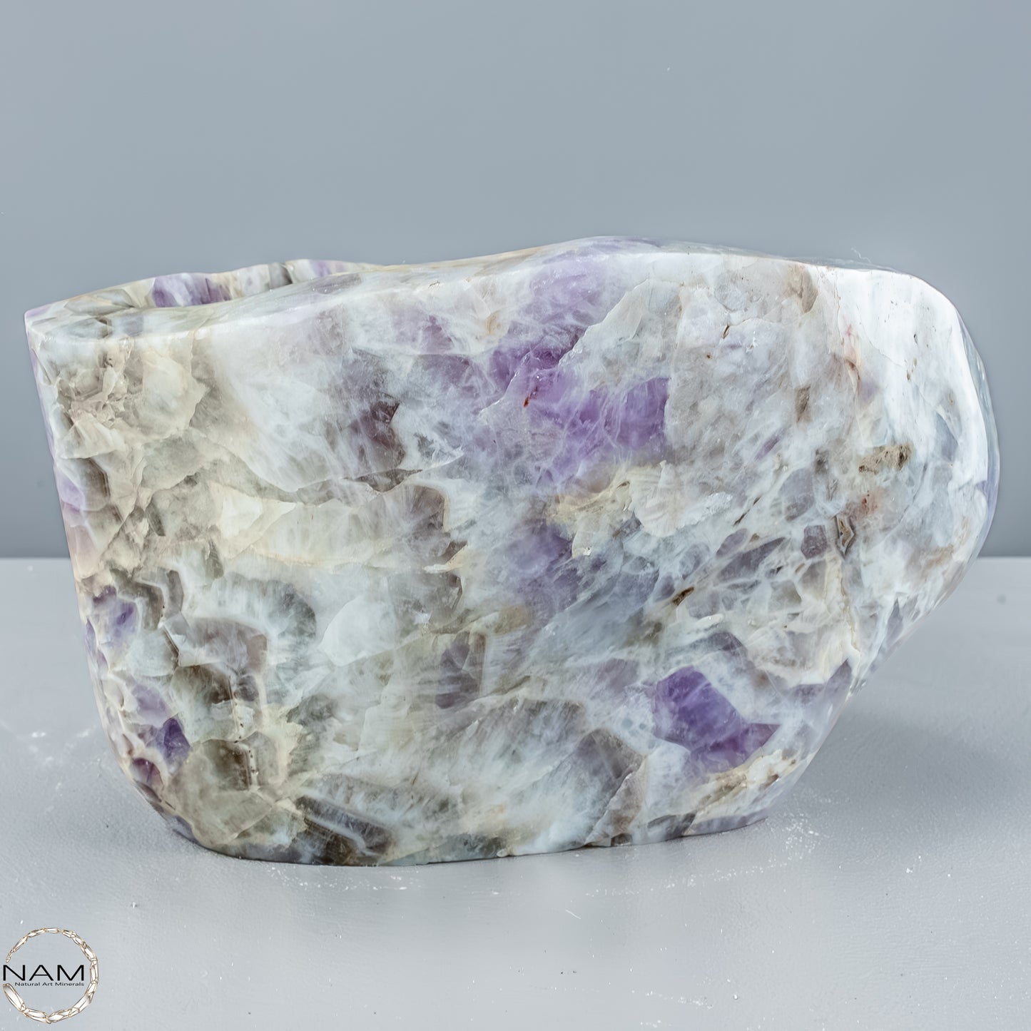 Chevron-Amethyst Schale – Eleganz und Energie in perfekter Form - 9175,33g