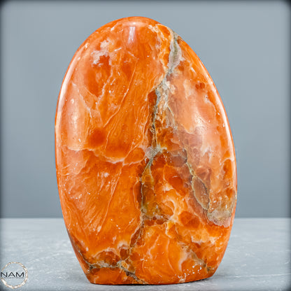 Natürliche Orangencalcit Kristall-Freiform - 828,67 g