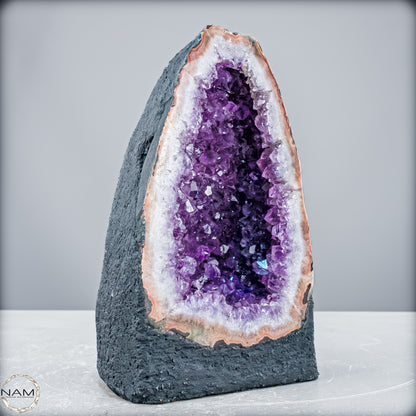 Natürliche Amethyst-Kristall Druse - 2746,87 g